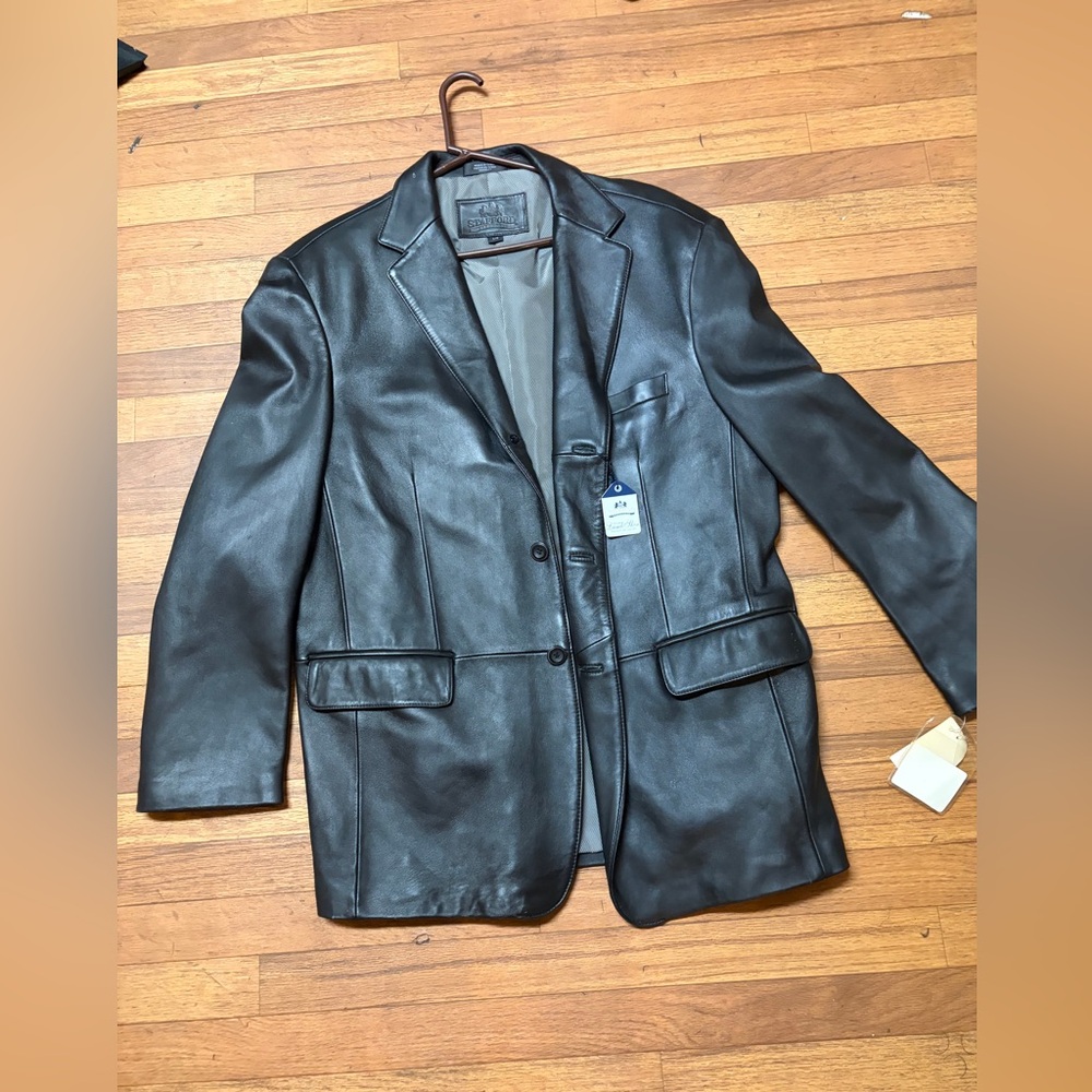 Stafford Black Leather Jacket - Picture 2 of 10